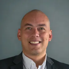 Orlando Zelaya - Author of WIDOWHOOD